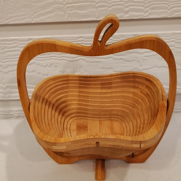 Source Unknown Other - Wooden Apple 3-D Trivet Decorative Kitchen Collapsible Wooden Fruit Bowl
